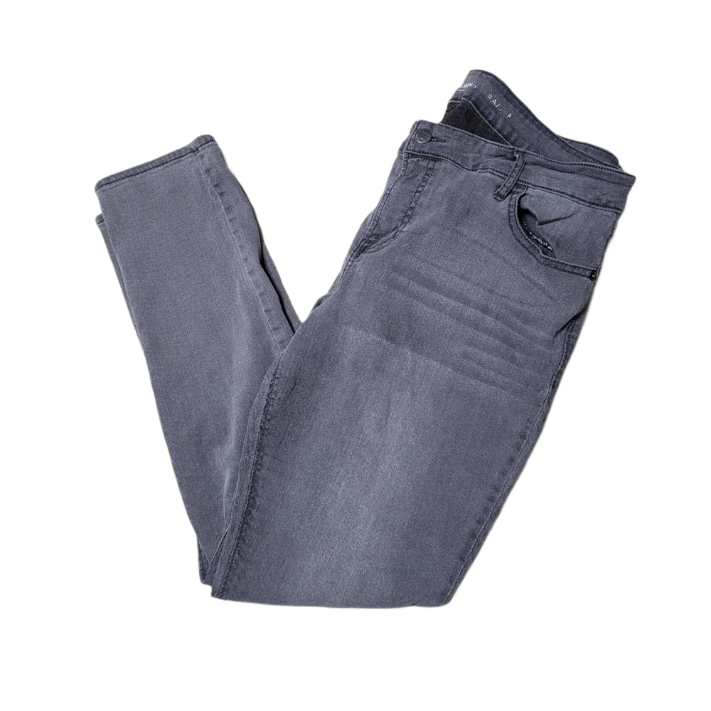Old Navy Rockstar Gray Super Skinny Jeans 14